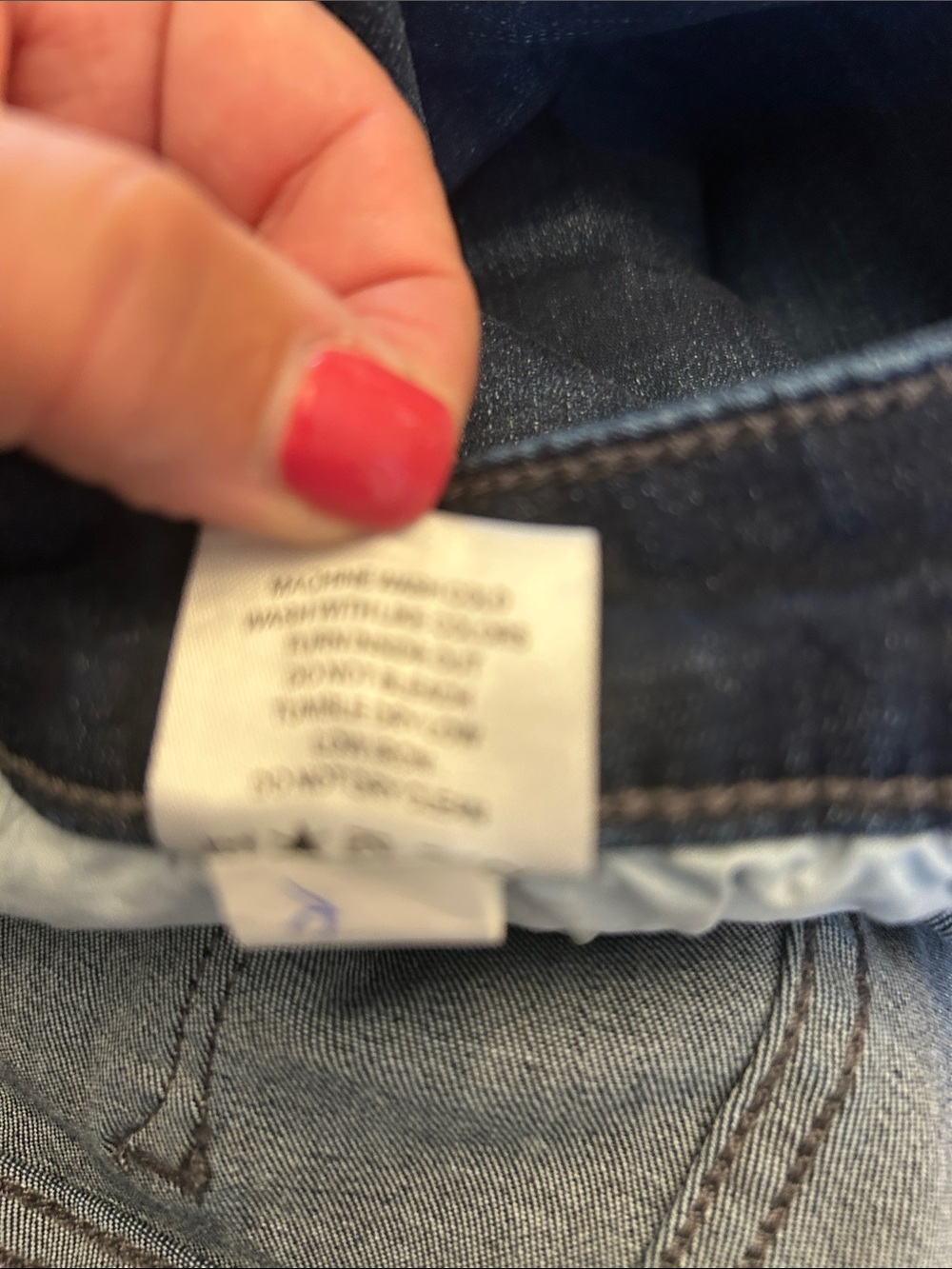 LILA RYAN Dark Navy Straight mid rise ankle Jean The Ava Size 32 EUC - Picture 9 of 9